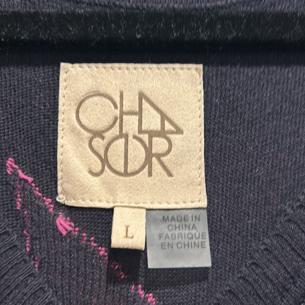 Chaser Love & Peace (on the back) Sweater, Size Large - Picture 3 of 9